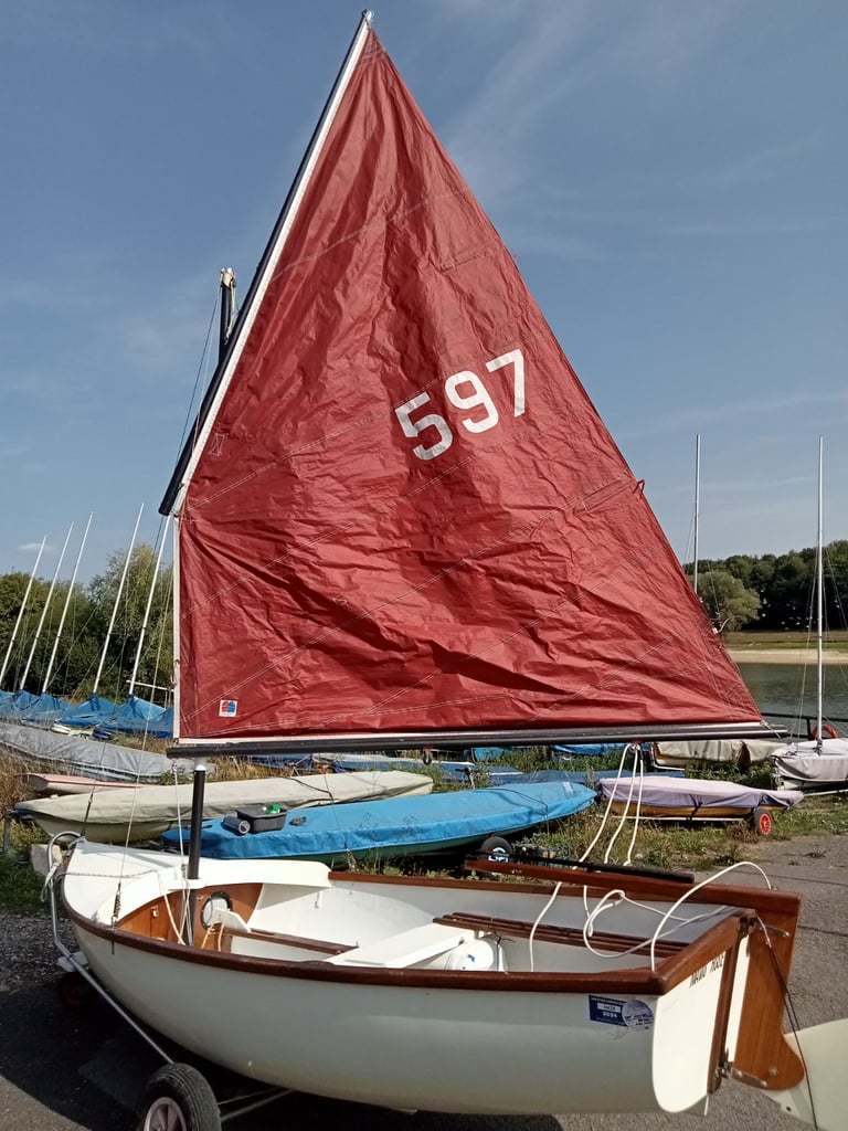 Avon Scow