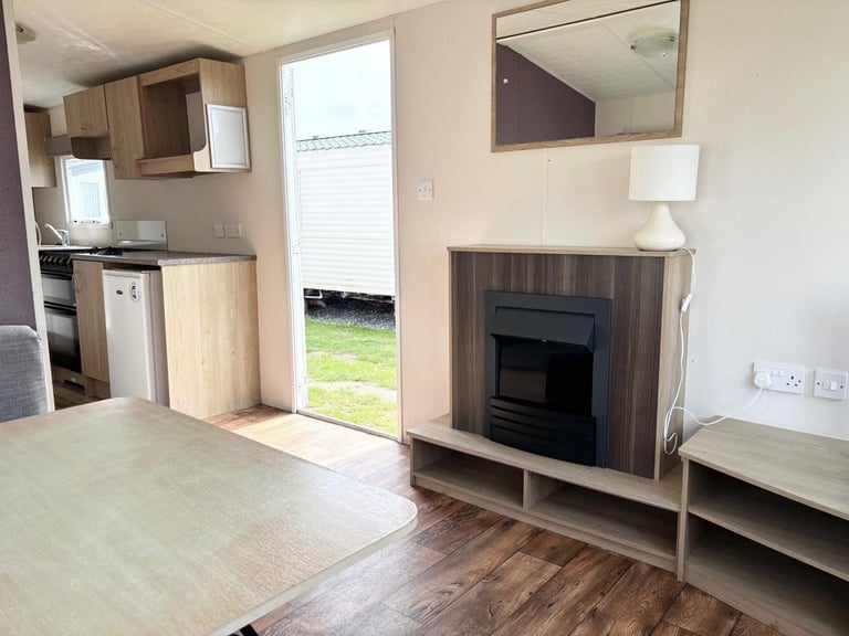STATIC CARAVAN FOR SALE - BARMOUTH SUNNY SANDS SITE FEES £2995 FIXED FOR 3 YEARS