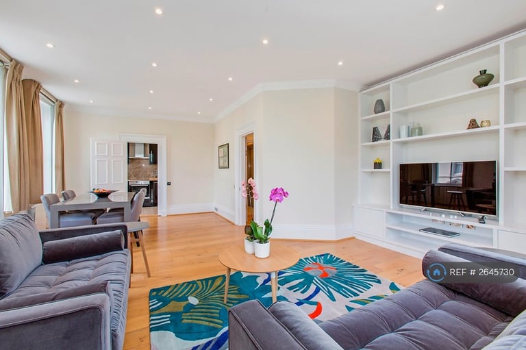 2 bedroom flat in Prince Of Wales Terrace, London, W8 (2 bed) (#2645730)