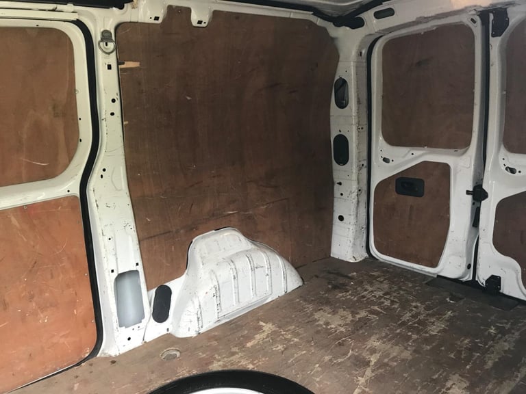 2015 Peugeot Expert 2.0 HDi L2 H1 4dr PANEL VAN Diesel Manual