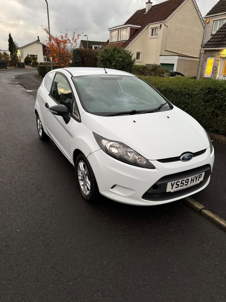 Ford, FIESTA, Car Derived Van, 2009, Manual, 1399 (cc)