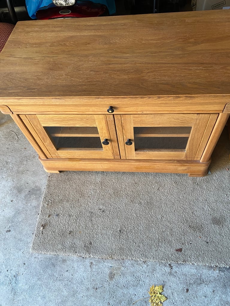 Solid oak tv unit