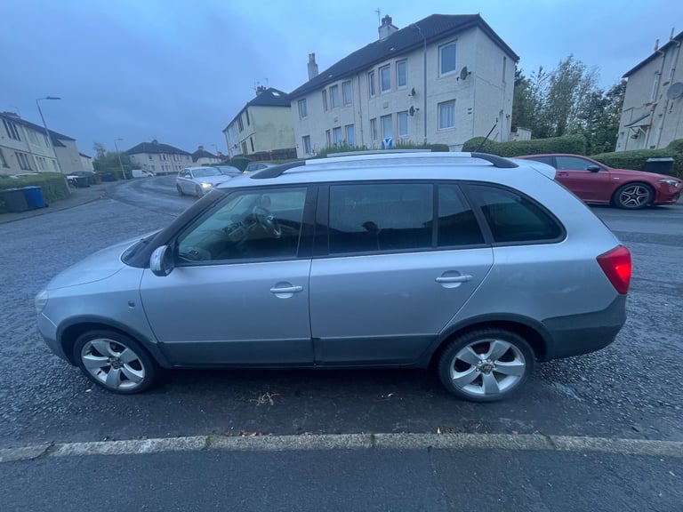 Skoda, SCOUT FABIA, Estate, 2013,.. ULEZ .. LONG MOT 