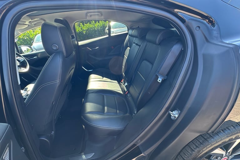  Jaguar I Pace 400 90kwh Hse Suv 5dr Electric Auto 4wd 400 Ps Electric