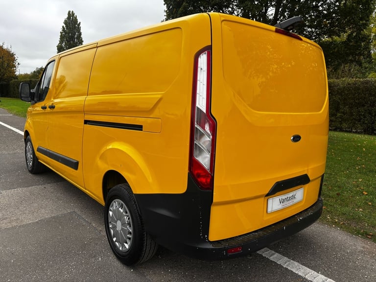 68 FORD TRANSIT CUSTOM 2.0 TDCI 130BHP LONG WHEEL BASE LWB EURO 6 A/C ULEZ EX AA