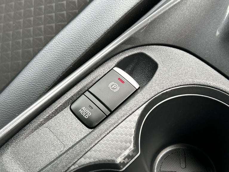 2022 Nissan Juke 1.0 DIG-T N-Connecta SUV 5dr Petrol DCT Auto Euro 6 (s/s) (114 ps) SUV PETROL Au...
