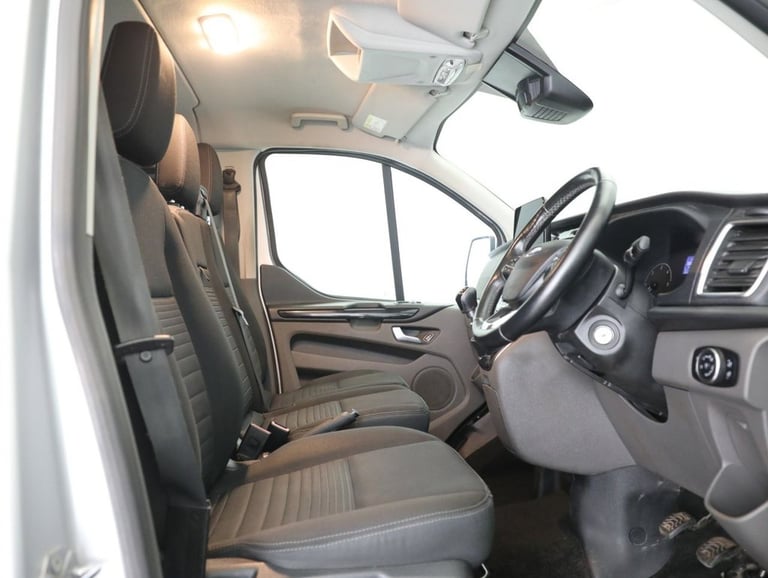 2022 Ford Transit Custom 2.0 320 EcoBlue Limited Crew Van Double Cab 5dr Diesel Manual L2 H1 Euro...