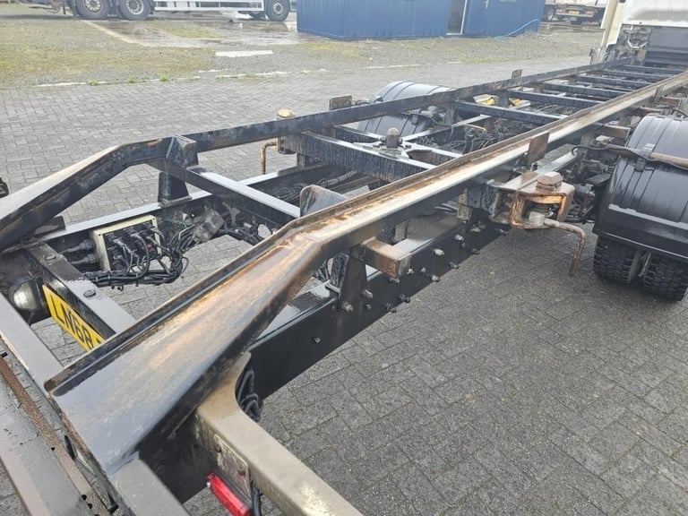 2019 ISUZU N75.190 EURO 6 with 25ft De-mountable Equipment