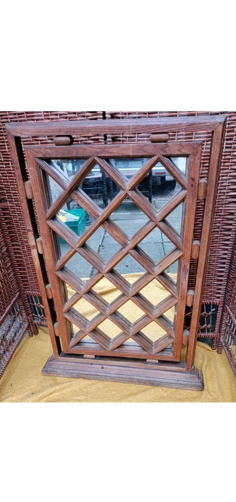 image for MODERN MIRROR 