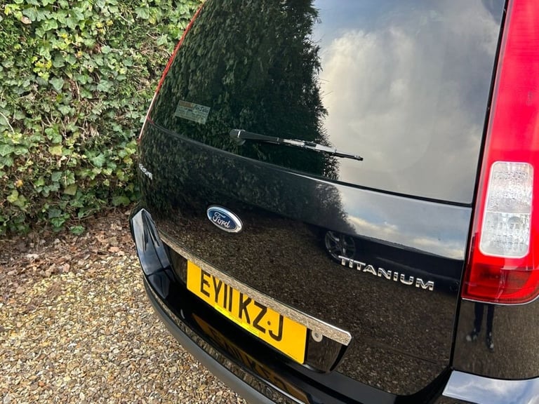 2011 Ford Fusion 1.6 Titanium Hatchback 5dr Petrol Manual (157 g/km, 99 bhp) Hatchback Petrol Manual