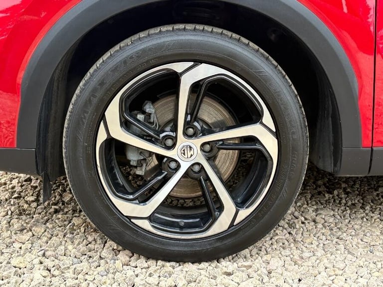 2023 MG MG HS 1.5 T-GDI Trophy SUV 5dr Petrol DCT Euro 6 (s/s) (162 ps) ESTATE Petrol Automatic