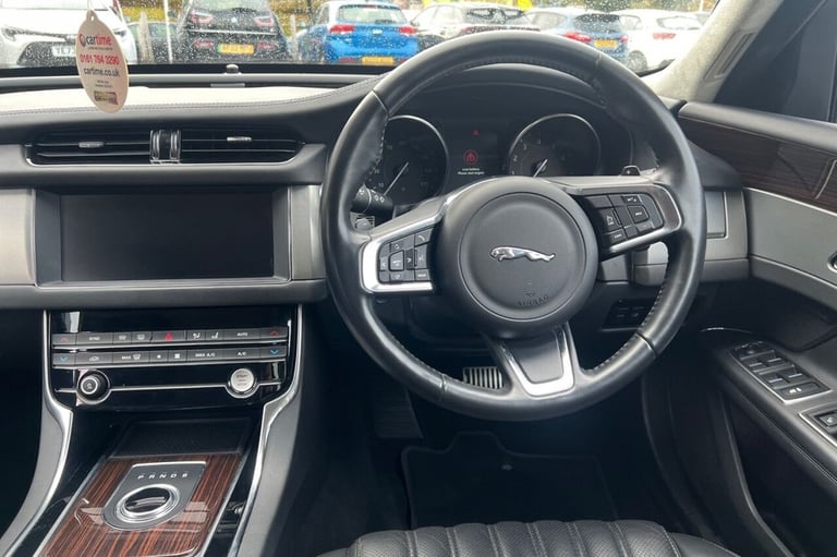 2019 19 JAGUAR XF 2.0I PORTFOLIO GPF SPORTBRAKE 5DR PETROL AUTO EURO 6 (S/S) (25