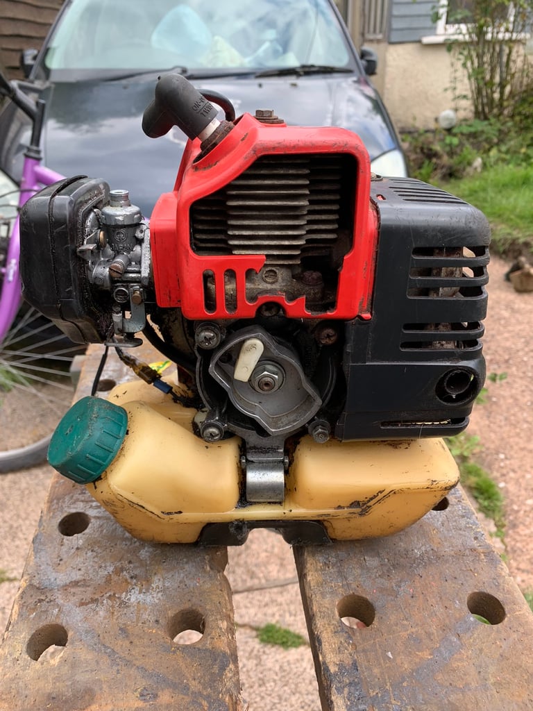 KAWASAKI TG33,52CC,2 Stroke PETROL STRIMMER ENGINE 