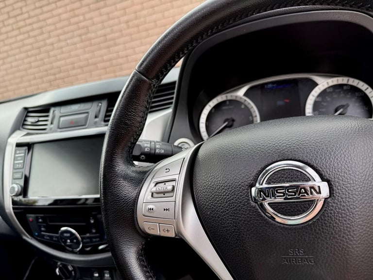 2020 Nissan Navara 2.3 dCi N-Guard Auto 4WD Euro 6 4dr PICK UP Diesel Automatic