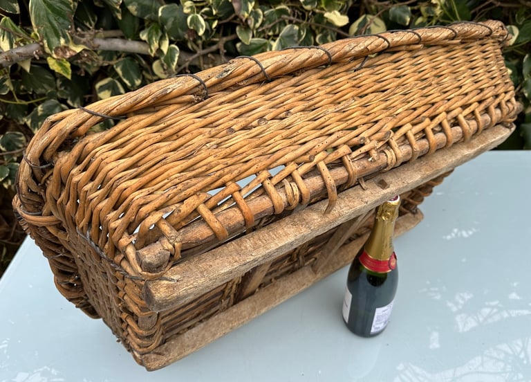 ANTIQUE FRENCH GRAPE HARVESTING BASKET, CHAMPAGNE PANIER DE VENDANGES, 87x57cm, 1900s - WILL POST!