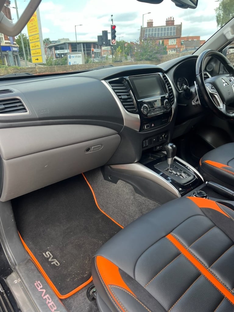 2018 Mitsubishi L200 2.4 DI-D DC Barbarian SVP II Pickup Double Cab 4dr Diesel Auto 4WD Euro 6 ( ...