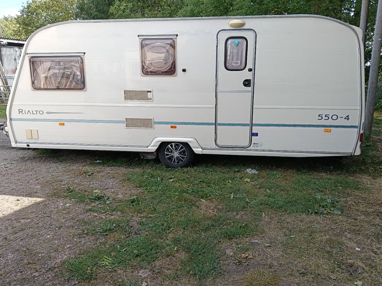 Avondale caravan 