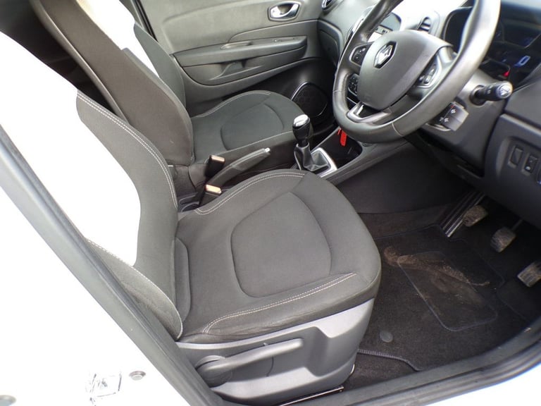 2018 Renault Captur 0.9 TCE 90 Iconic 5dr HATCHBACK PETROL Manual