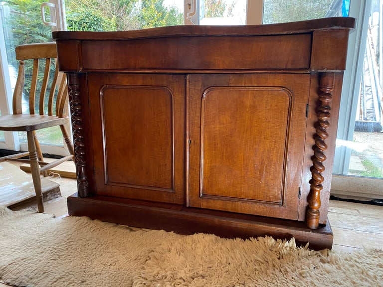 Antique sideboard: a beautiful  piece