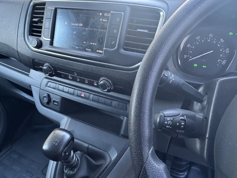 2022 Vauxhall Vivaro 1.5 L1H1 F2700 DYNAMIC S/S Manual Panel Van Diesel Manual