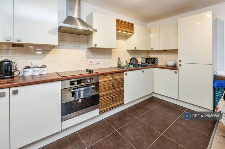 1 bedroom flat in Buttonbox, Birmingham, B18 (1 bed) (#2613056)