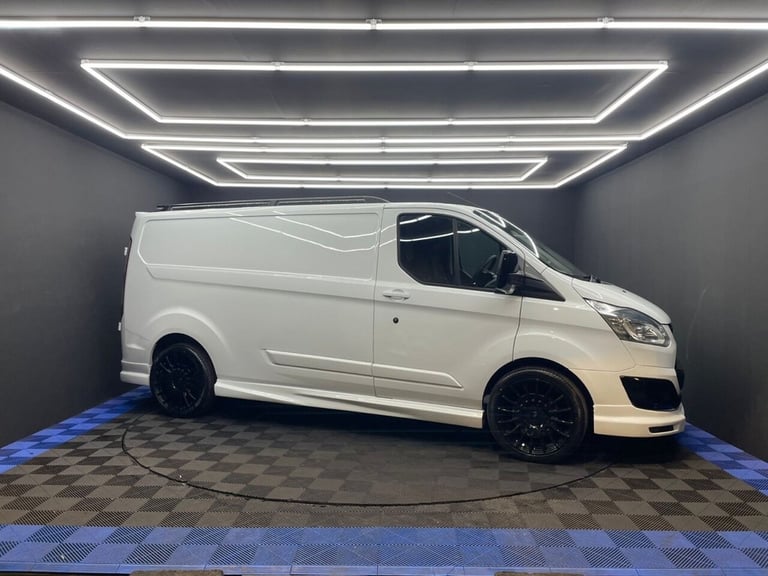 2015 Ford Transit Custom 2.2 TDCi 125ps Low Roof Trend Van PANEL VAN DIESEL Manual
