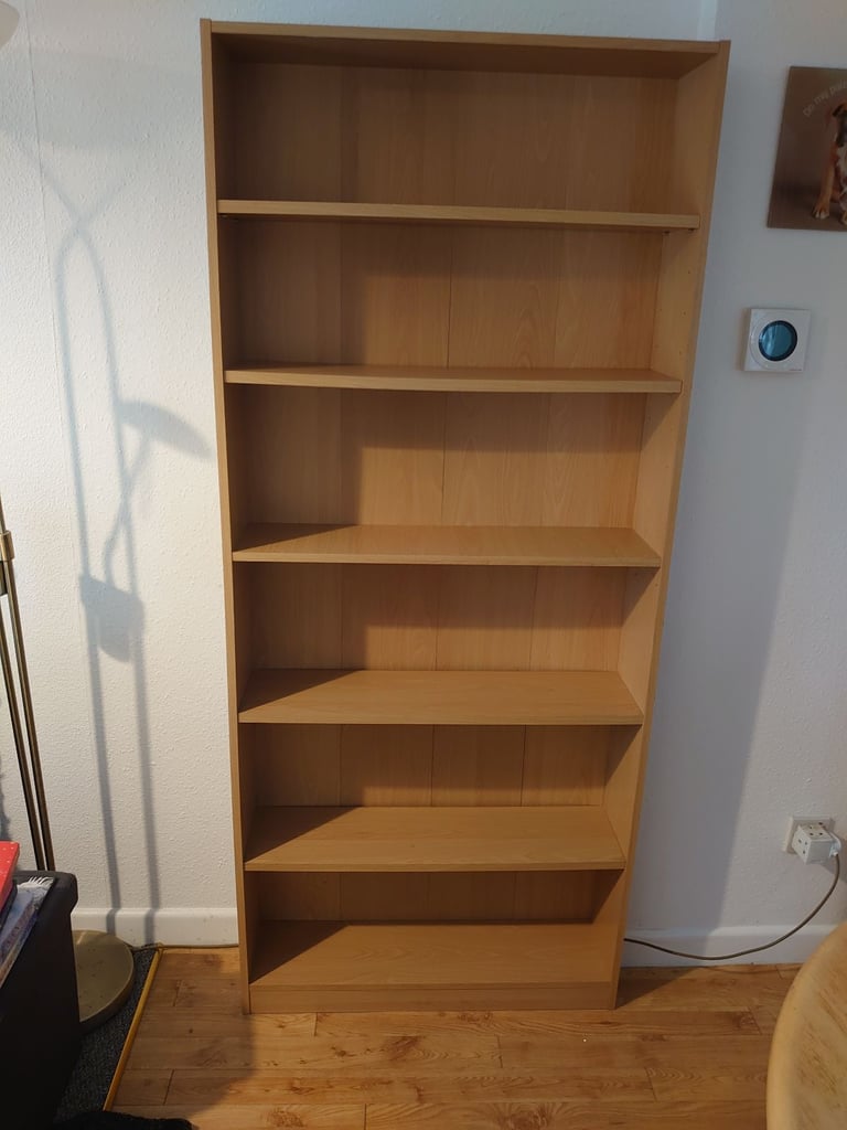 FREE Tall bookshelf 