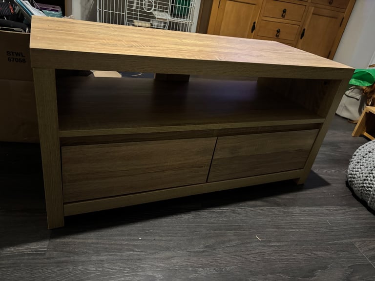 TV unit with drawers