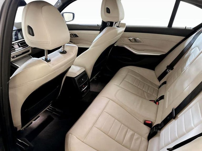 2021 BMW 3 Series 2.0 320i M Sport Auto xDrive Euro 6 (s/s) 4dr Automatic Saloon Petrol Automatic