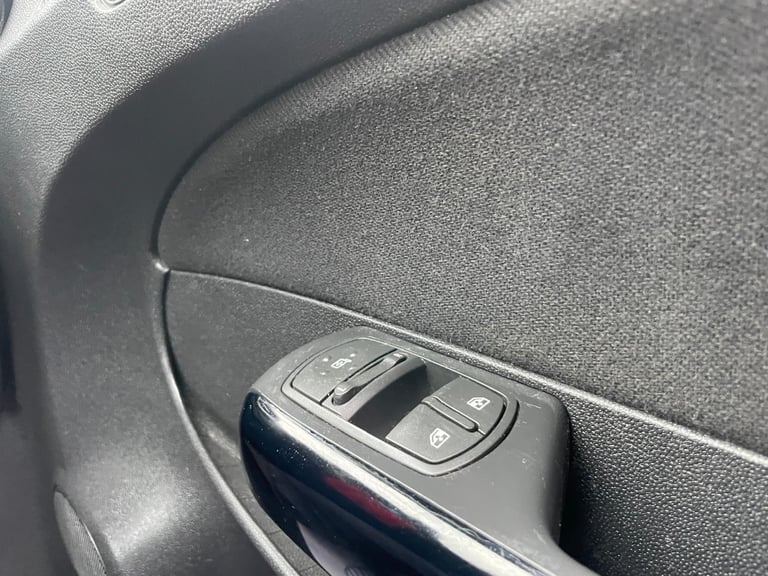 VAUXHALL CORSA 1.3 CDTI EXCLUSIVE E/F 63 REG WHITE 5 DOOR 11 MONTHS MOT TAX £35 60+MPG