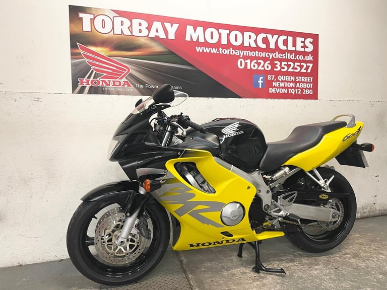 HONDA CBR600FY 2000 W REG JUST 24403 MILES A REALLY LOVELY EXAMPLE