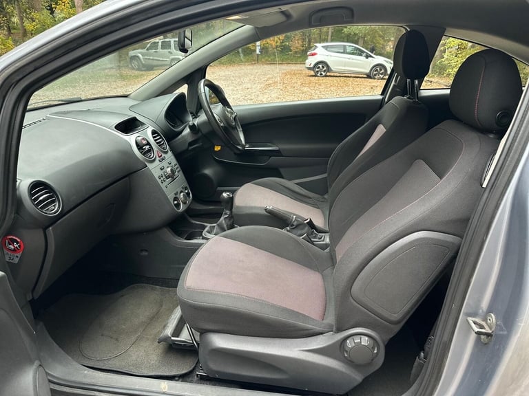 2008 Vauxhall Corsa 1.2i 16v SXi 3dr HATCHBACK Petrol Manual