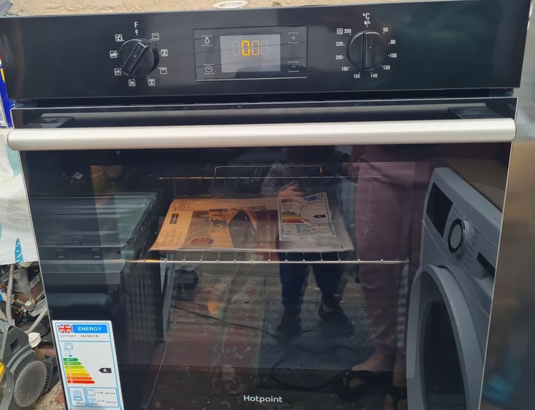 image for Hotpoint multifunction single electric oven built-in black 
