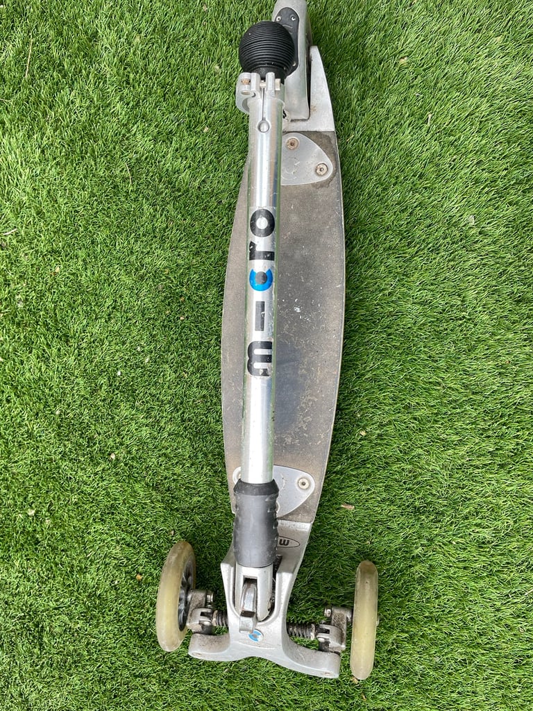 MICRO 3 wheeled Kickboard Scooter- Adult