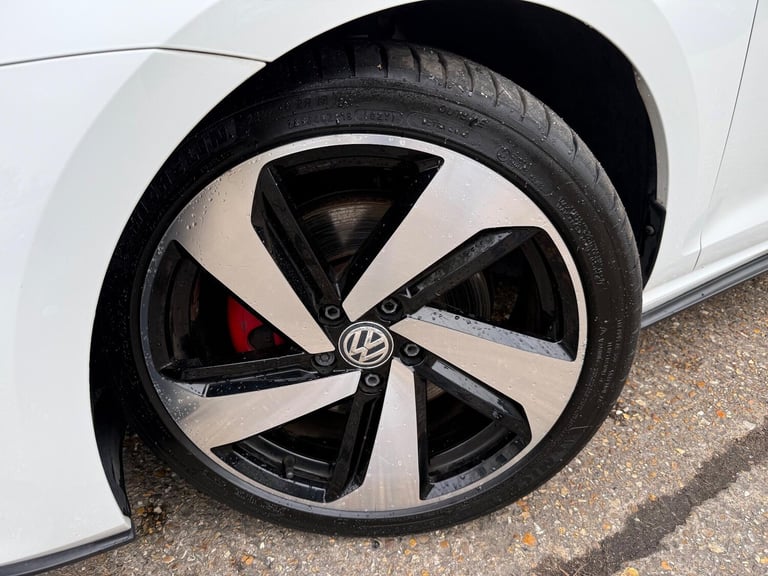 2022 Volkswagen Golf 2.0 TSI BlueMotion Tech GTI Hatchback 5dr Petrol DSG Euro 6 (s/s) (220 ps) P...