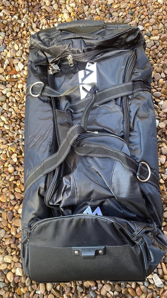 Golf club travel case