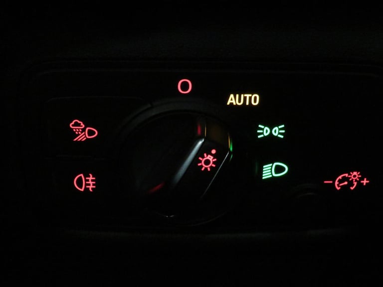 AUDI TT 2.0 TDI ultra S line 2015