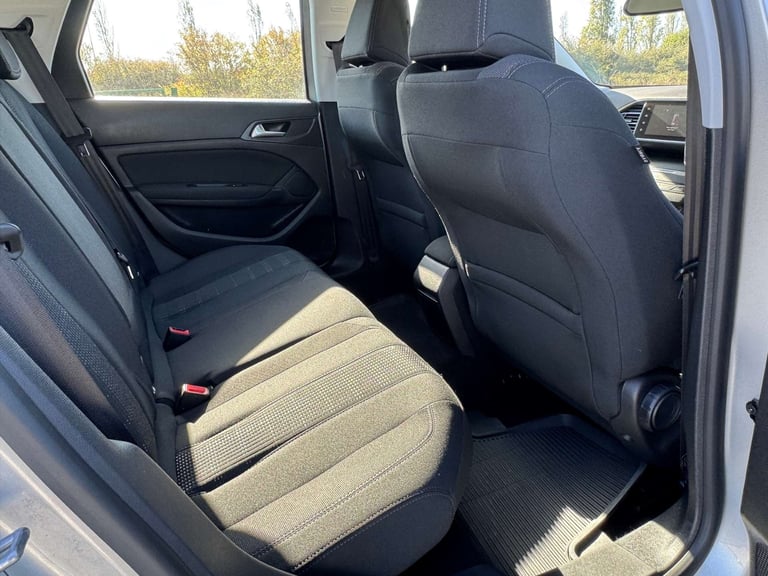 2016 Peugeot 308 1.6 308 Allure SW HDi Blue S/S 5dr Estate Diesel Manual