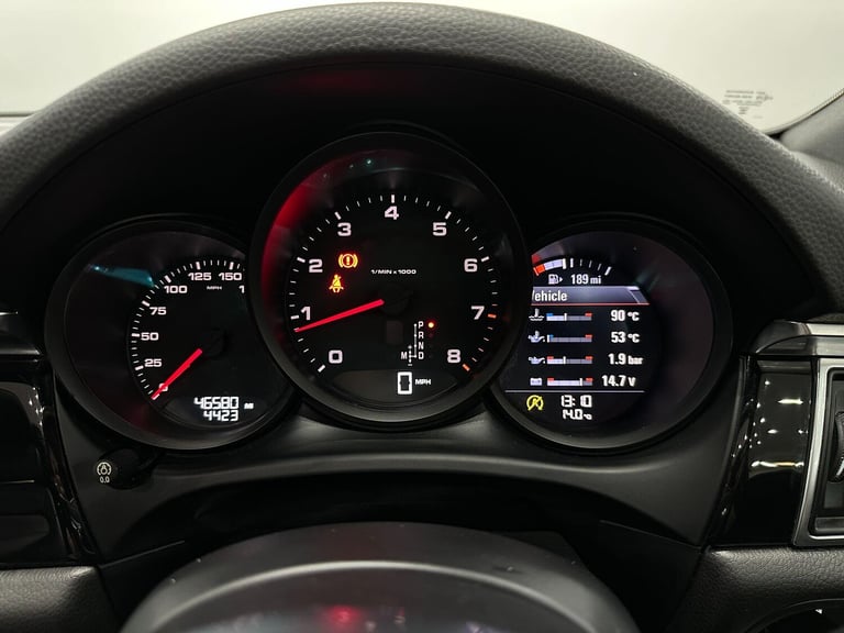 2015 Porsche Macan 2.0T SUV 5dr Petrol PDK 4WD Euro 6 (s/s) (237 ps) ESTATE Petrol Automatic