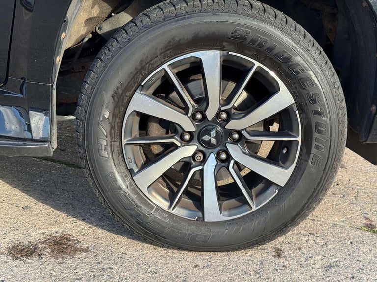 2018 Mitsubishi Shogun Sport 2.4 Shogun Sport DI-D 4 Automatic 4WD 5dr - NATIONAL DELIVERY* SUV D...