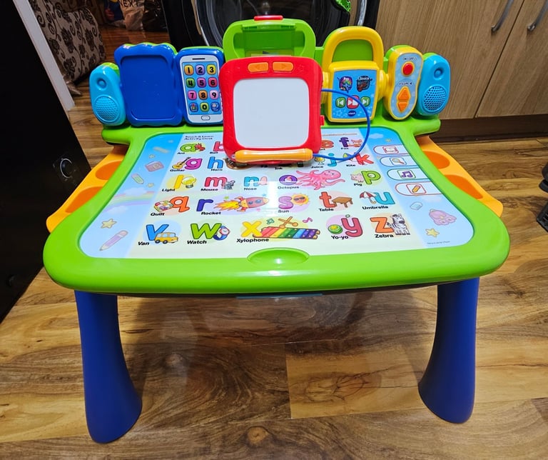 Vtech Touch & Learn Activity Desk