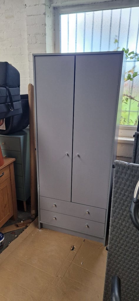 Argos home malibu wardrobe 2 doors/2 drawers - Grey - Assembled - Slight damage to front bottom 