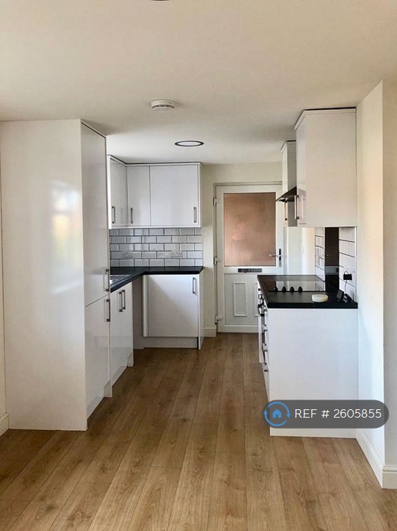 1 bedroom flat in Kings Lynn, Gaywood, King's Lynn, PE30 (1 bed) (#2605855)