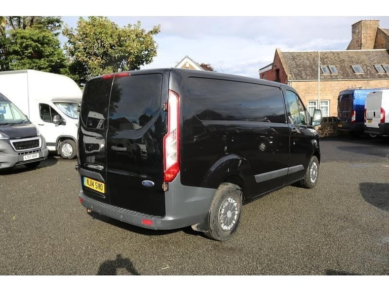 2014 FORD TRANSIT CUSTOM TREND LWB SUPERB CONDITION *NO VAT* LOW MILES