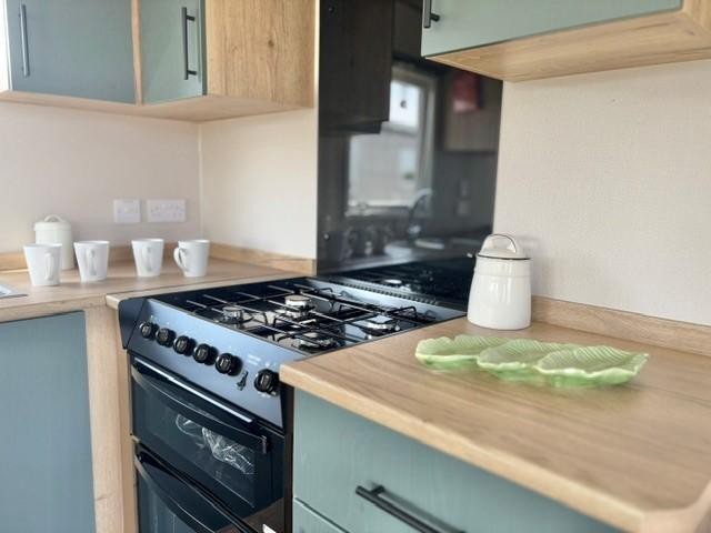BRAND NEW STATIC CARAVAN FOR SALE AT BROADLAND SANDS HOLIDAY PARK 