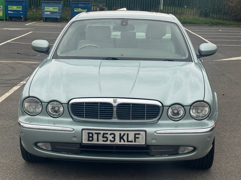 2003 Jaguar XJ XJ6 3.0 V6 SE 4dr Auto SALOON Petrol Automatic