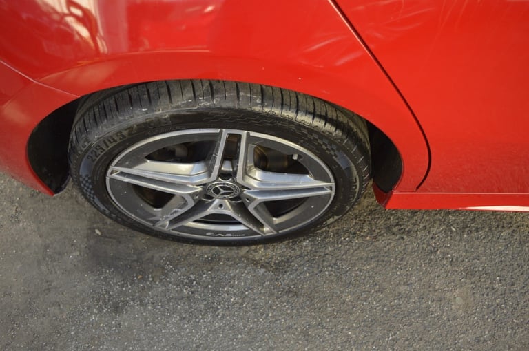 ONE OWNER,SAT NAV,AUTO,PETROL,FULL SERVICE HISTORY