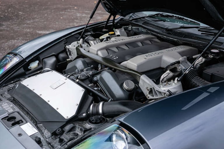 2002 Aston Martin Vanquish 2 + 2 COUPE PETROL Automatic