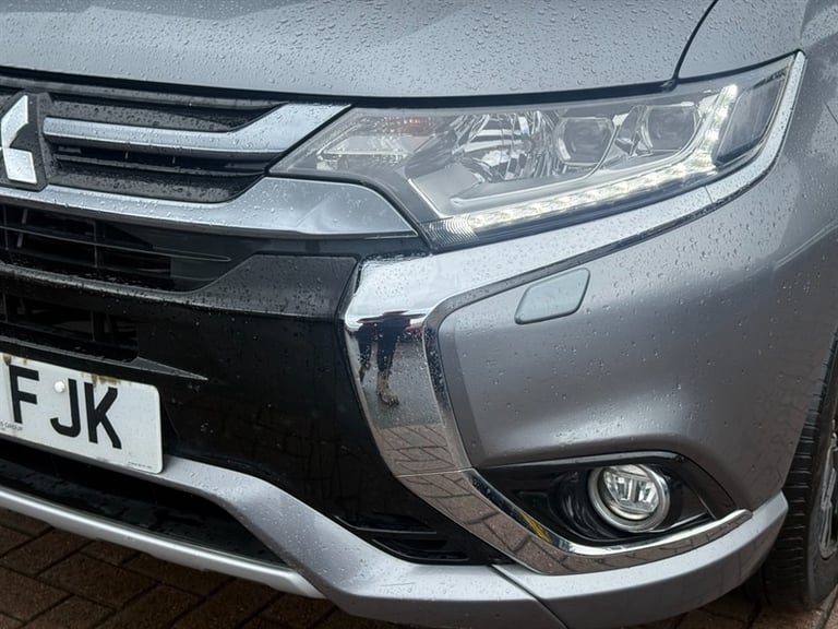 2018 Mitsubishi Outlander 2.0h 12kWh 4h SUV 5dr Petrol Plug-in Hybrid CVT 4WD Euro 6 (s/s) (200 p...