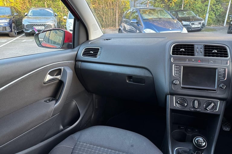 2017 Volkswagen Polo 1.0 Match Edition Euro 6 (s/s) 5dr Hatchback PETROL Manual